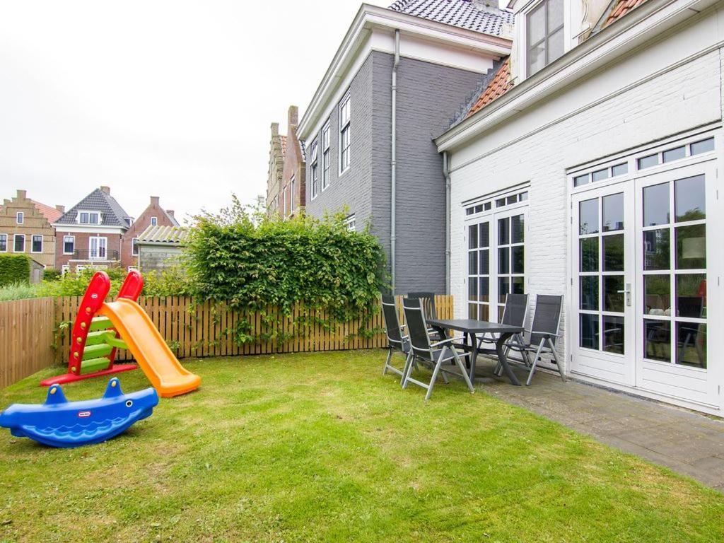 Luxury 4-Person Residence In The Holiday Park Landal Esonstad Anjum Bagian luar foto